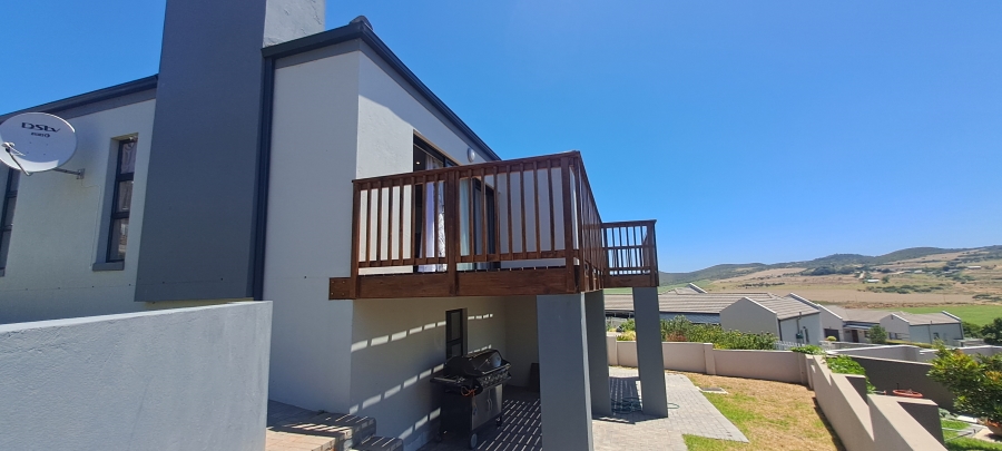 3 Bedroom Property for Sale in Reebok Western Cape